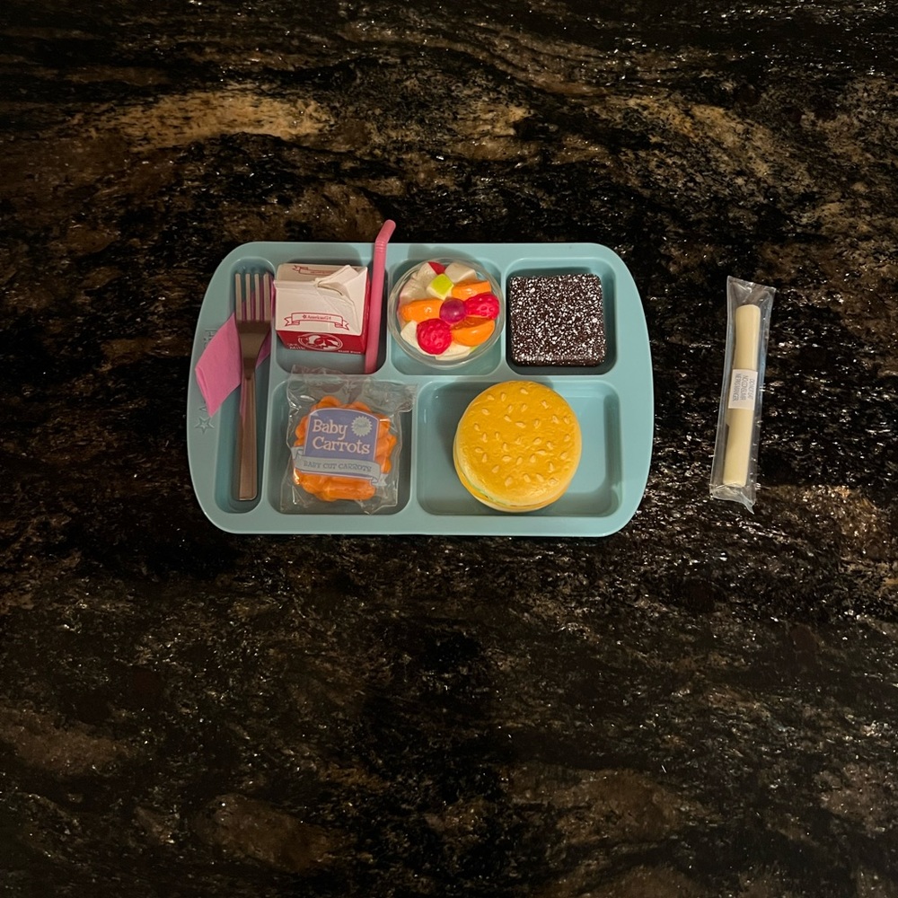 Amercian girl hot lunch set